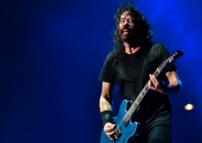 Dave Grohl diz qual é a melhor banda que já abriu para o Foo Fighters